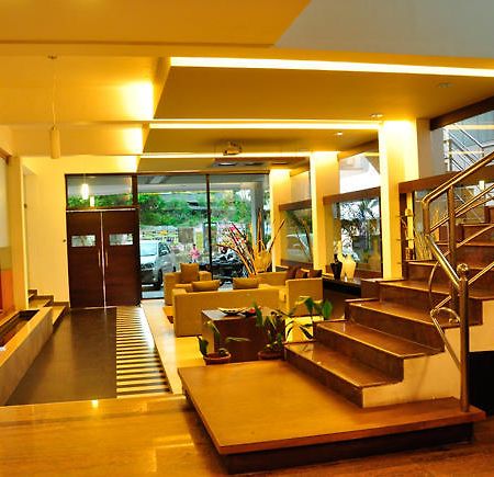 Sayoojyam Residency Hotell Palakkad Exteriör bild