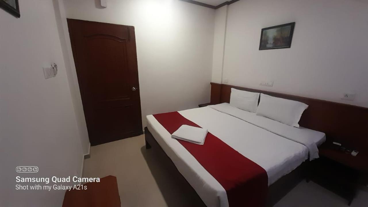 Sayoojyam Residency Hotell Palakkad Exteriör bild